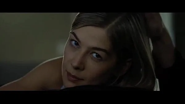 عرض The best of Rosamund Pike sex and hot scenes from 'Gone Girl' movie ~*SPOILERS مقاطع دافئة