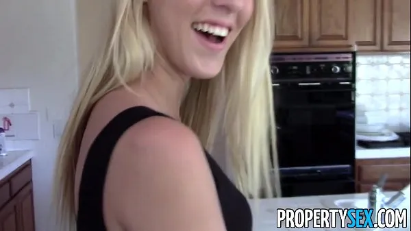 Laat PropertySex - Super fine wife cheats on her husband with real estate agent warme clips zien