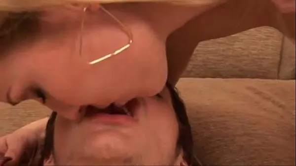 Zobraziť cumming in pussy and drinking his own cum teplé klipy
