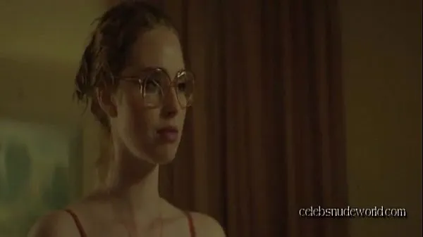 Show Freya Mavor The Lady in the Car with Glasses and a Gun 2015 warm Clips