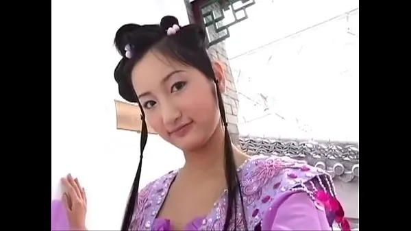 Εμφάνιση cute chinese girl ζεστών κλιπ
