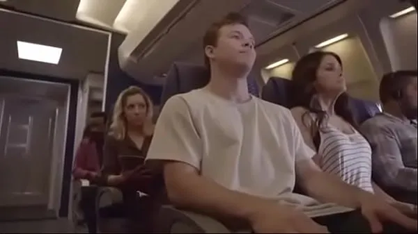 显示How to Have Sex on a Plane - Airplane - 2017温暖的剪辑