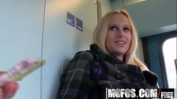 Pokaż Mofos - Public Pick Ups - Fuck in the Train Toilet starring Angel Wicky ciepłych klipów