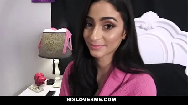 Meleg klipek megjelenítése SisLovesMe - Teen Stepsister (Jasmine Vega) Bribed To Suck My Cock