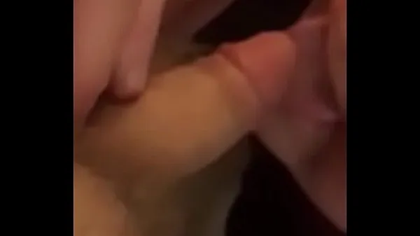 Sıcak Klipler POV tiny dick sucking gösterin