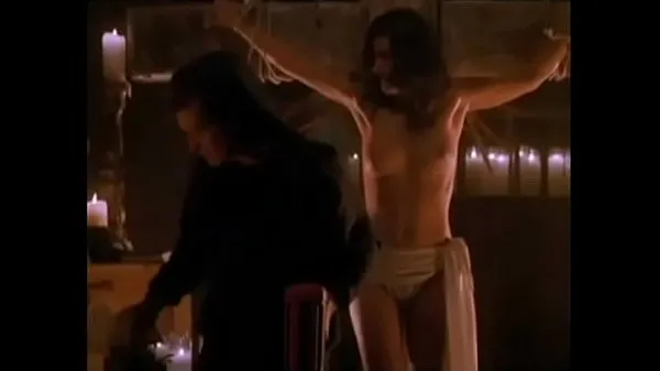 Näytä Blowback (2000) Crucifixion Scene lämpimiä leikkeitä