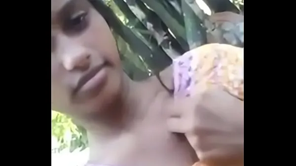 Laat Indian girl show body warme clips zien
