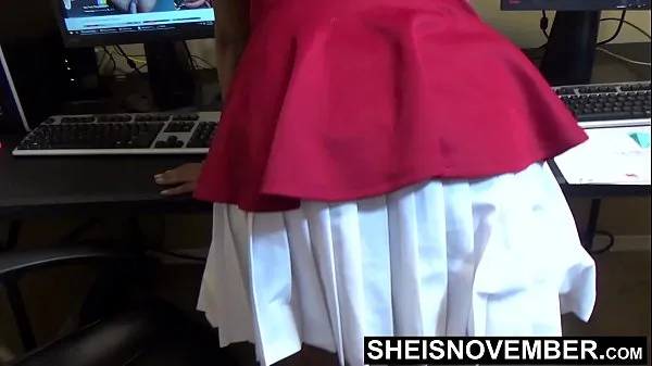 Hiển thị Smooth Brown Skin Thighs Upskirt Of Hot Young Secretary In Office , Sexy Panty Covering Bubble Butt Cheeks Bending Over Desk Teasing You With Quick Pussy Flash In Her Short Dress Msnovember Clip ấm áp