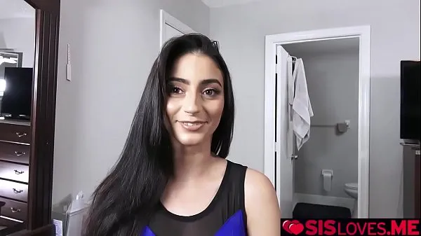 Meleg klipek megjelenítése Jasmine Vega asked for stepbros help but she need to be naked
