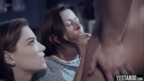 Pokaži Female patient relives sexual experiences tople posnetke