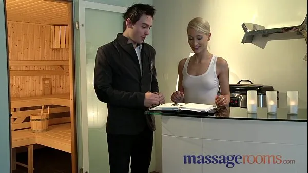 Näytä Massage Rooms Uma rims guy before squirting and pleasuring another lämpimiä leikkeitä