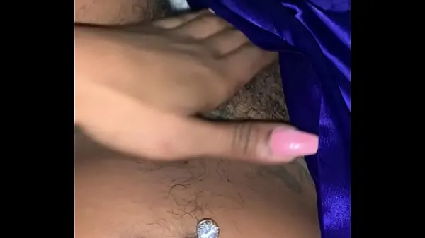 Tunjukkan Showing A Peek Of My Furry Pussy On Snap **Click The Link Klip hangat