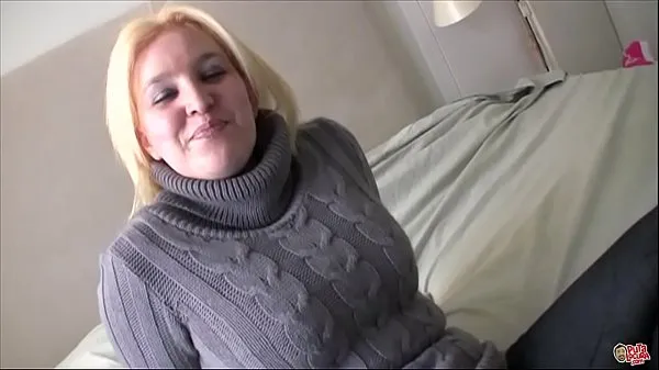 Laat The chubby neighbor shows me her huge tits and her big ass warme clips zien