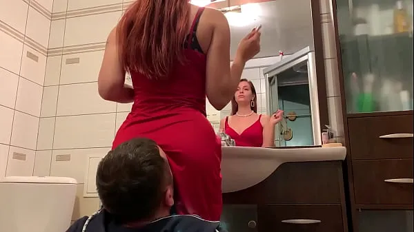 Sıcak Klipler Mistress Sofi in Red Dress Use Chair Slave - Ignore Facesitting Femdom (Preview gösterin