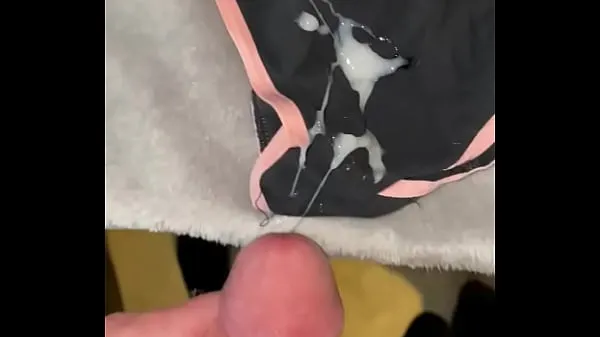 Hiển thị Cum on used small panties Clip ấm áp
