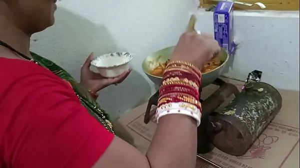 Visa Early In Morning Fucking My Maid In kitchen When She Preparing Chicken For Me And Family varma klipp
