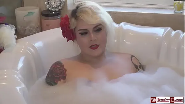 Sıcak Klipler Trans stepmom Isabella Sorrenti anal fucks stepson gösterin