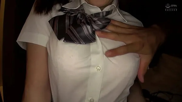 Tunjukkan Naughty sex with a 18yo woman with huge breasts. Shake the boobs of the H cup greatly and have sex. Fingering squirting. A piston in a wet pussy. Japanese amateur teen porn Klip hangat