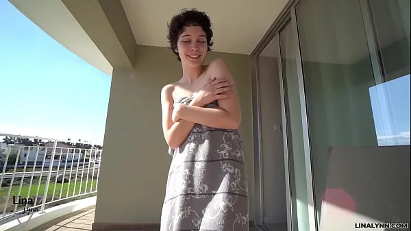 Meleg klipek megjelenítése First FUCK outdoors! LinaLynn on the hotel balcony