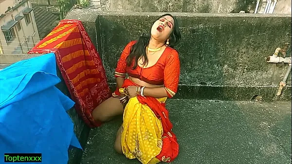 Vis Bengali sexy Milf Bhabhi hot sex with innocent handsome bengali teen boy ! amazing hot sex final Episode varme klipp