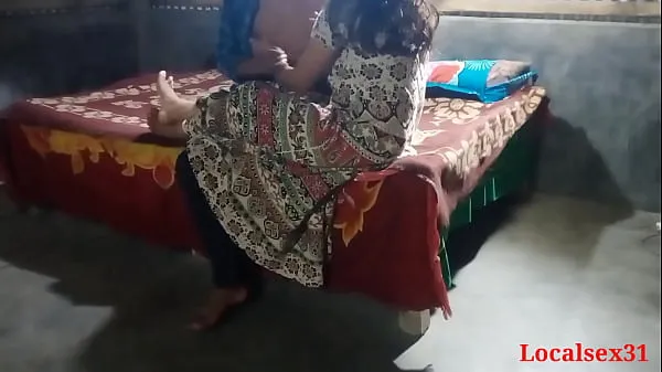 عرض Local desi indian girls sex (official video by ( localsex31 مقاطع دافئة