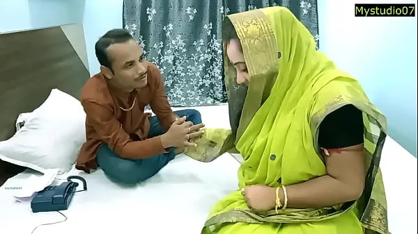 Pokaż Indian hot wife need money for husband treatment! Hindi Amateur sex ciepłych klipów