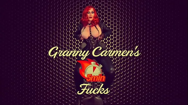 Pokaži Granny's Xmas orgasms 11122017-C3 tople posnetke