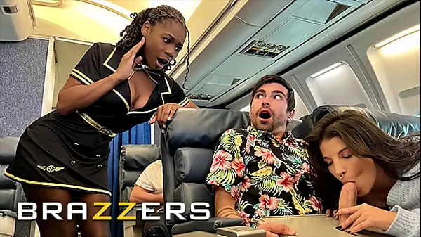 Show Lucky Gets Fucked With Flight Attendant Hazel Grace In Private When LaSirena69 Comes & Joins For A Hot 3some - BRAZZERS warm Clips